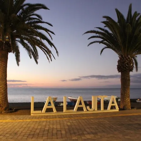 Holiday home La Orilla House *