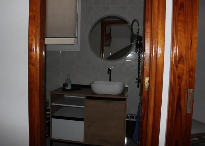 بيت للعطل La Orilla House