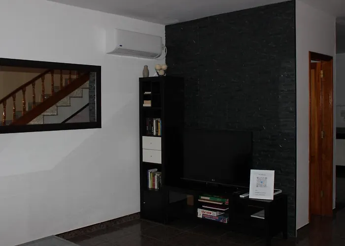 بيت للعطل La Orilla House Lajita