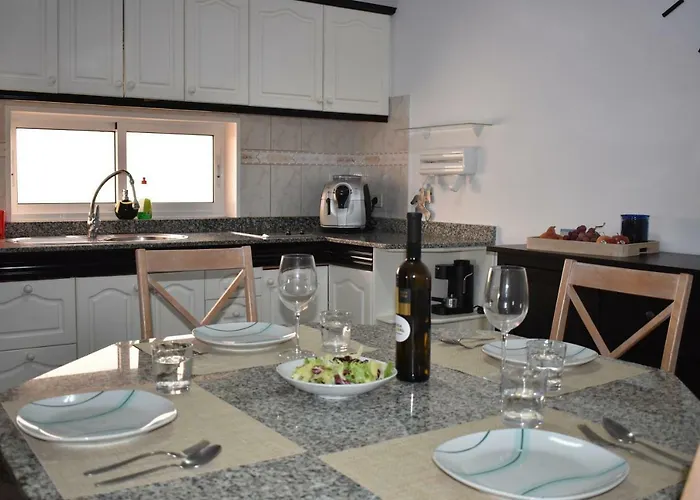 La Orilla House بيت للعطل *