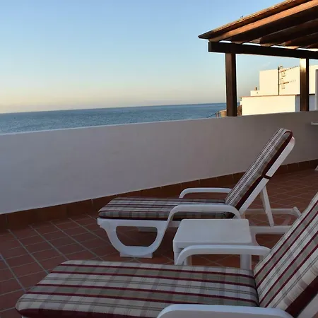 La Orilla House Semesterbostad Lajita