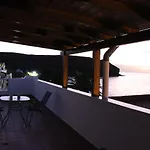 La Orilla House * Lajita