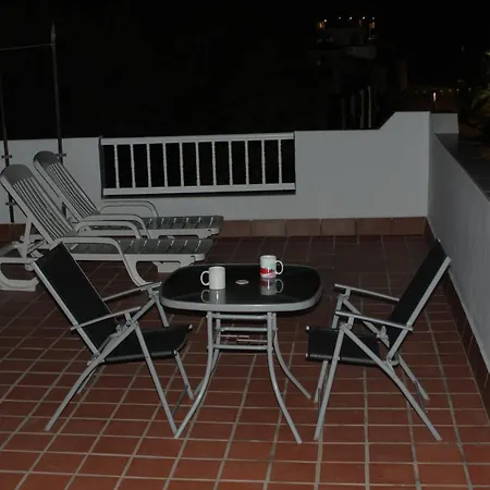 بيت للعطل La Orilla House Lajita